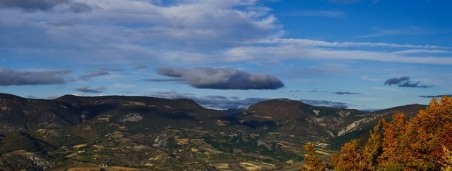  Paragliding landscape 